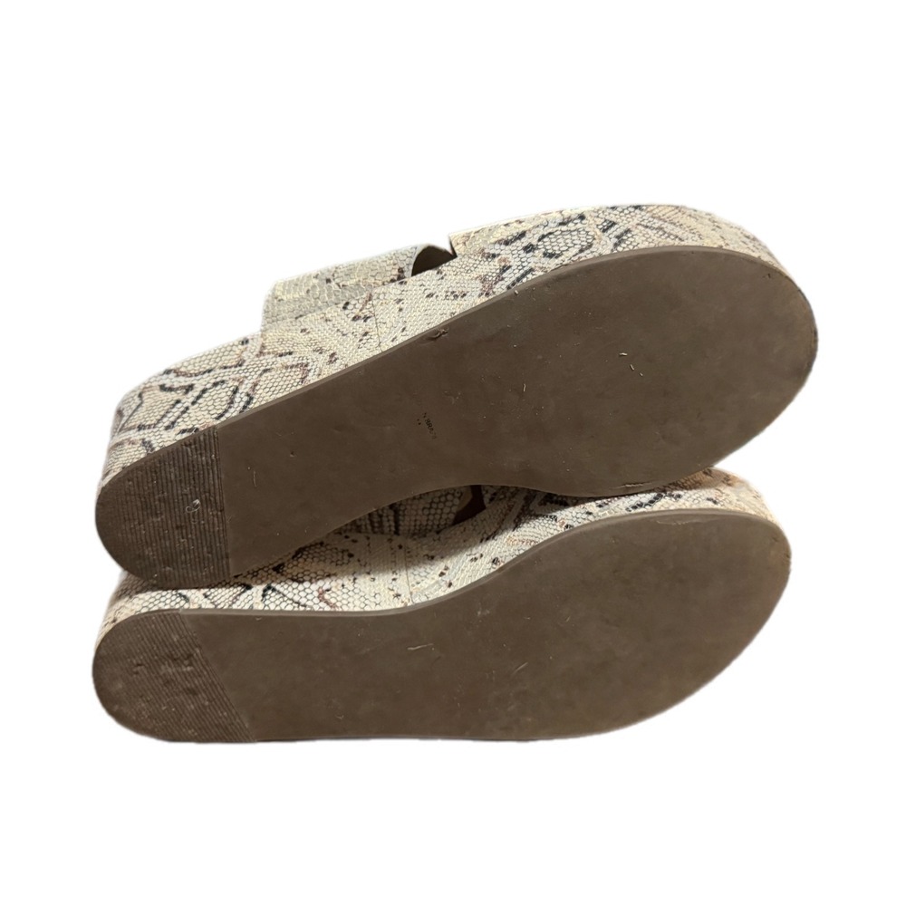 Matisse x Amuse Society Runaway Platform Sandals Womens 9 Neutral Snakeskin EX - Picture 11 of 11